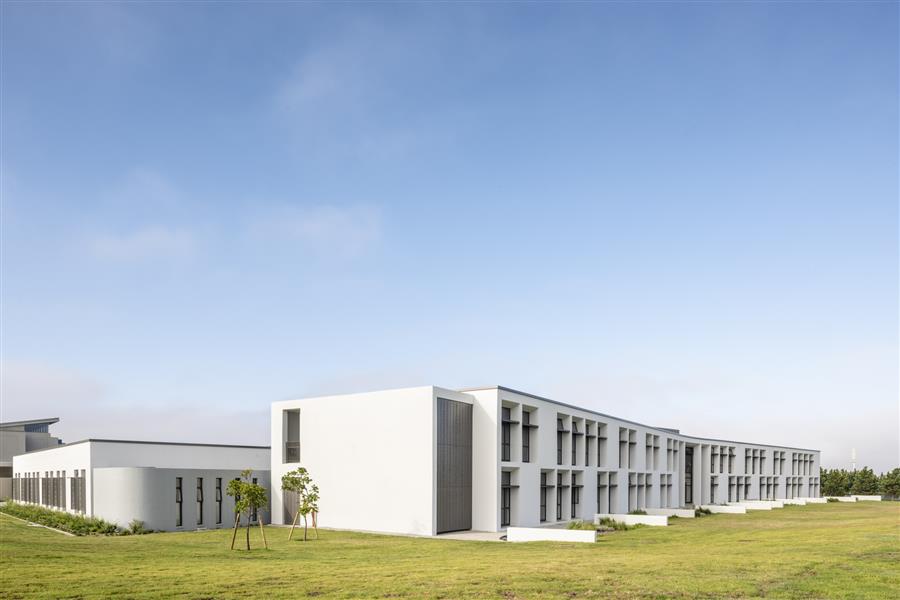南非·柏兰学院中学---dhk Architects