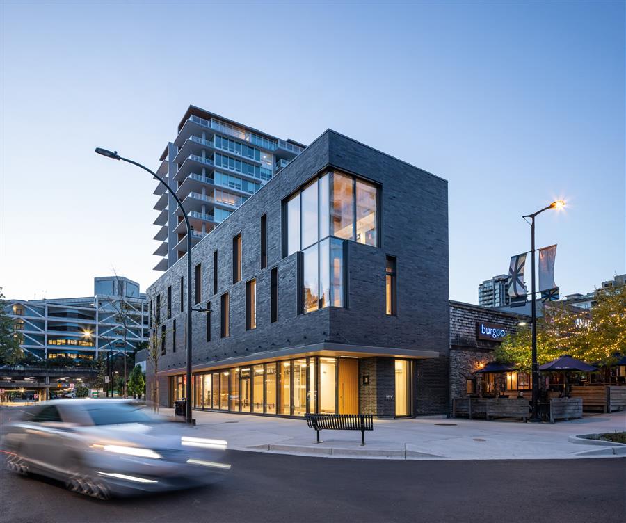 加拿大·朗斯代尔大道商业大厦---Hemsworth Architecture