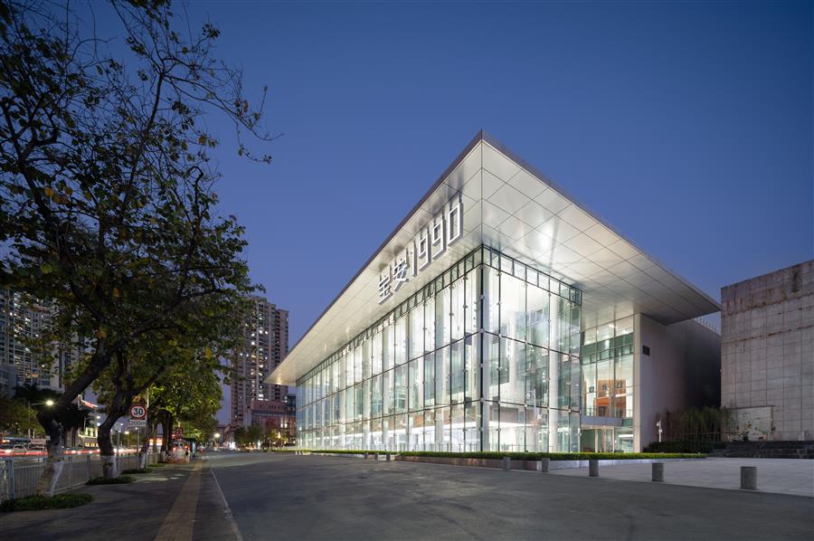 新安影剧院的蝶变--谈“宝安1990”升级改造项目中音乐厅的设计立意---雅本建筑