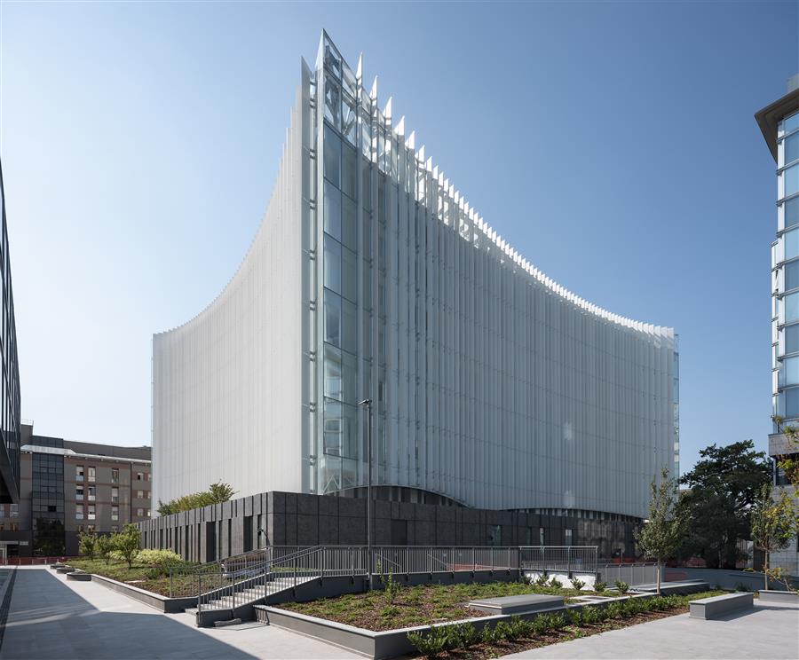 会吸霾的医院 | 米兰圣拉斐尔医院新外科和急救中心---MCA建筑事务所