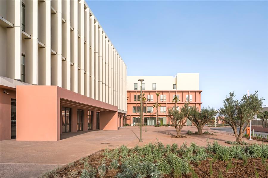 摩洛哥·智慧医疗城市医院---Michel rassamon & associes + ARCHIMATH