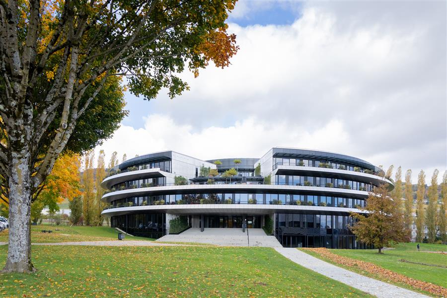 瑞士·Le Rosey研究所的Philo科学中心---Bernard Tschumi Architects