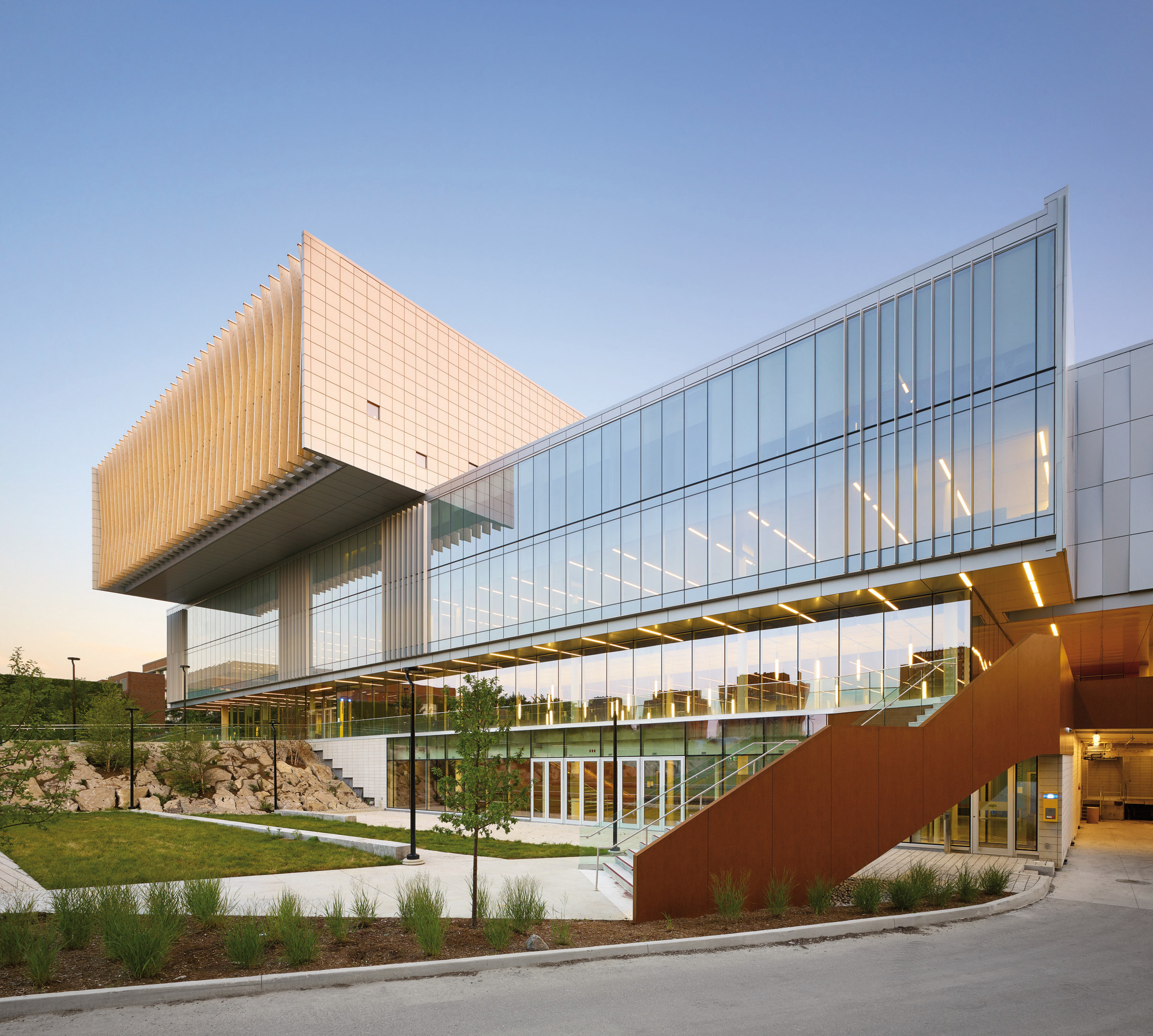 加拿大·约克大学学生中心---坤龙建筑设计
