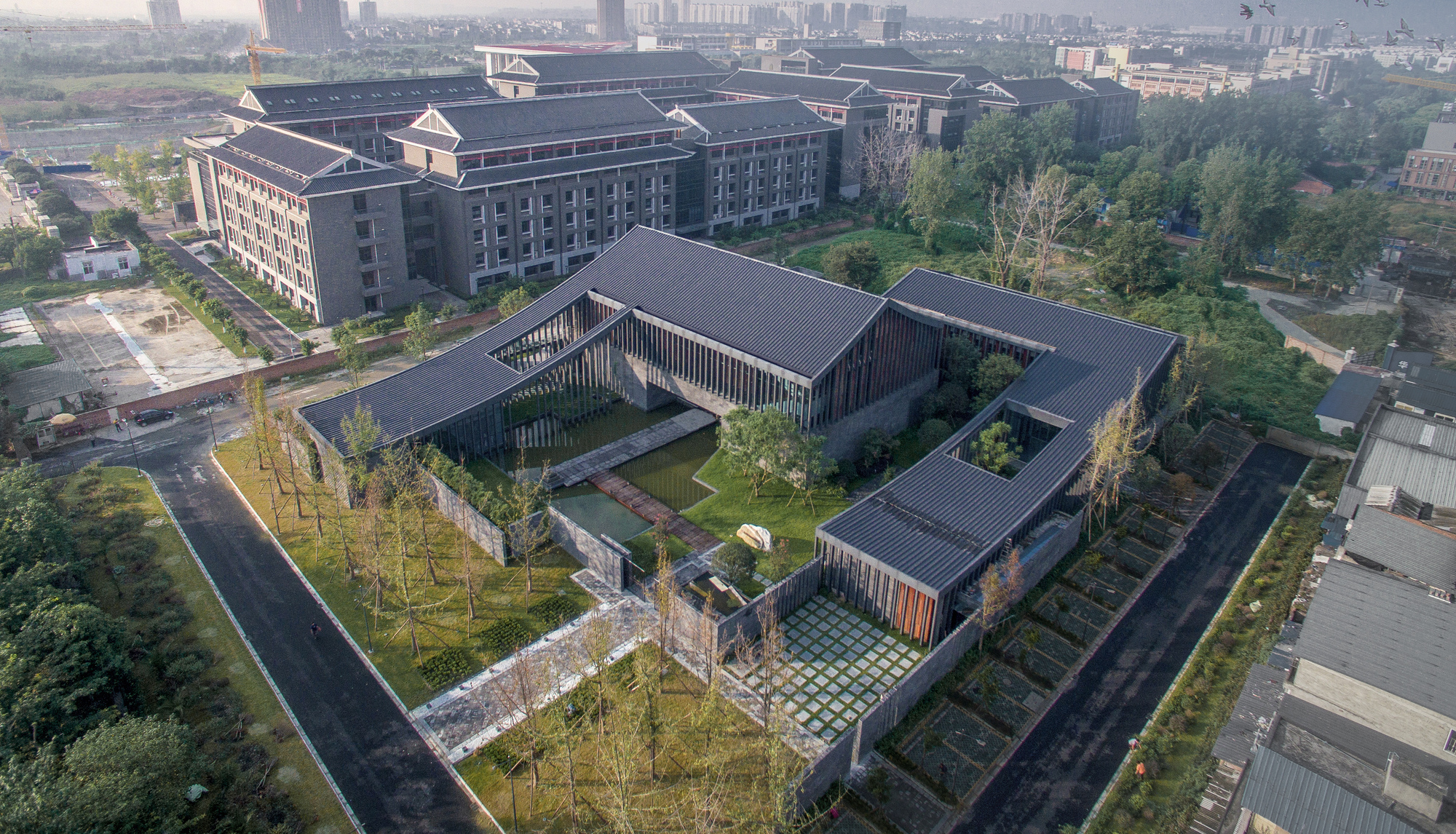 成都·喜玛拉雅文化及宗教研究中心---中国建筑西南设计研究院，郑勇工作室