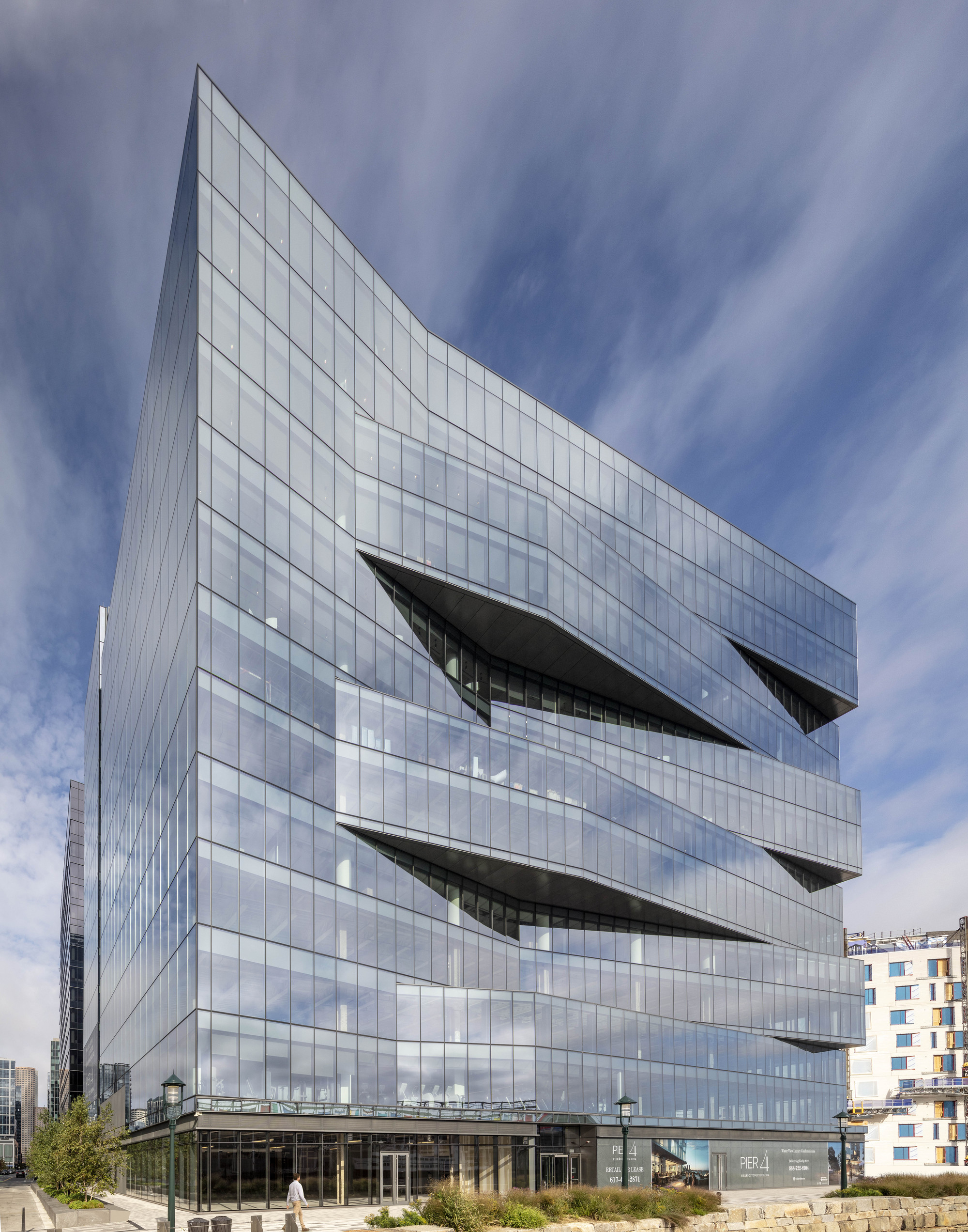 美国·Pier 4办公楼---Elkus Manfredi Architects