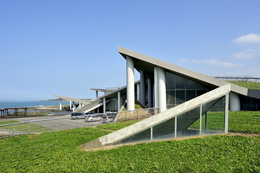 台湾·白沙湾泳滩及游客中心---Weijen Architecture