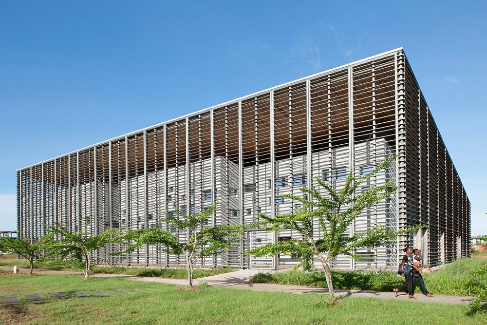 法属圭亚那·Cayenne新大学图书馆---rh+ architecture