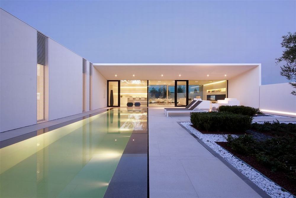 意大利·Jesolo Lido泳池别墅---JM Architecture