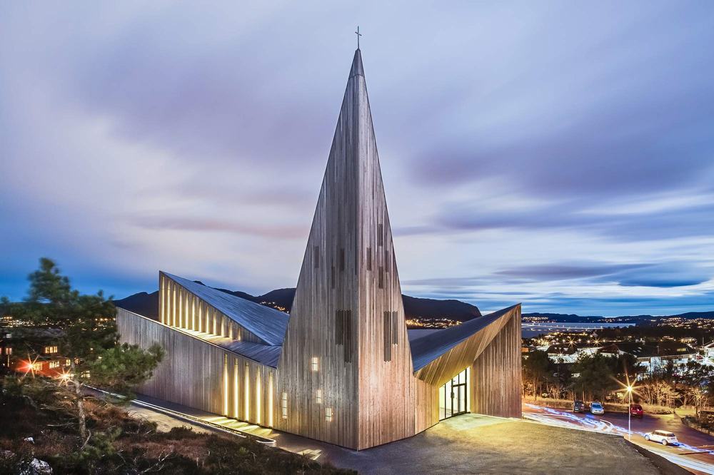挪威·Knarvik社区教堂---Reiulf Ramstad Arkitekter