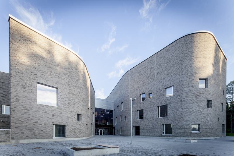 lehtikangas学校、幼儿园和图书馆---alt Architects