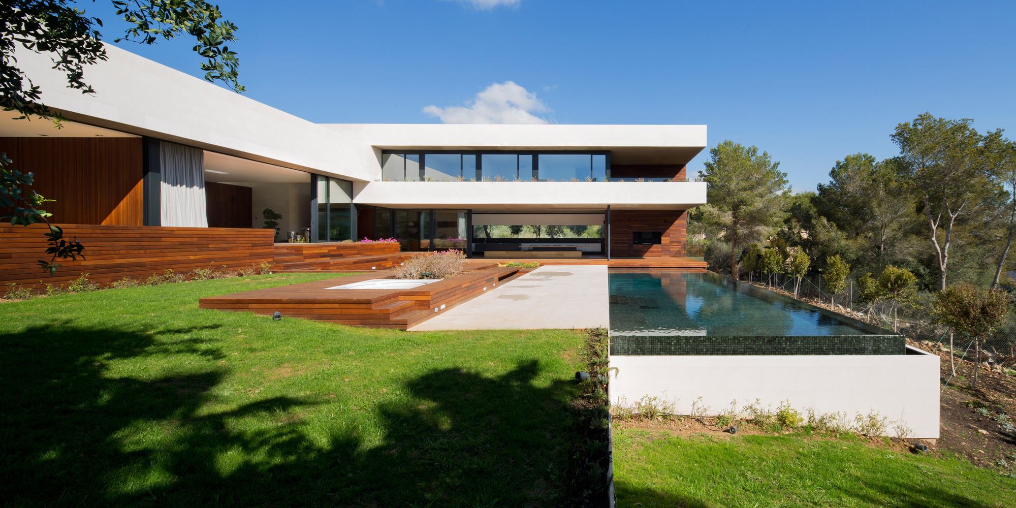 西班牙·L20房子---OLARQ Osvaldo Luppi Architects