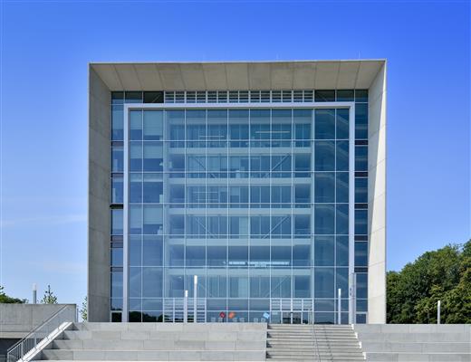 德国·教学培训中心---slapa oberholz pszczulny | sop architekten