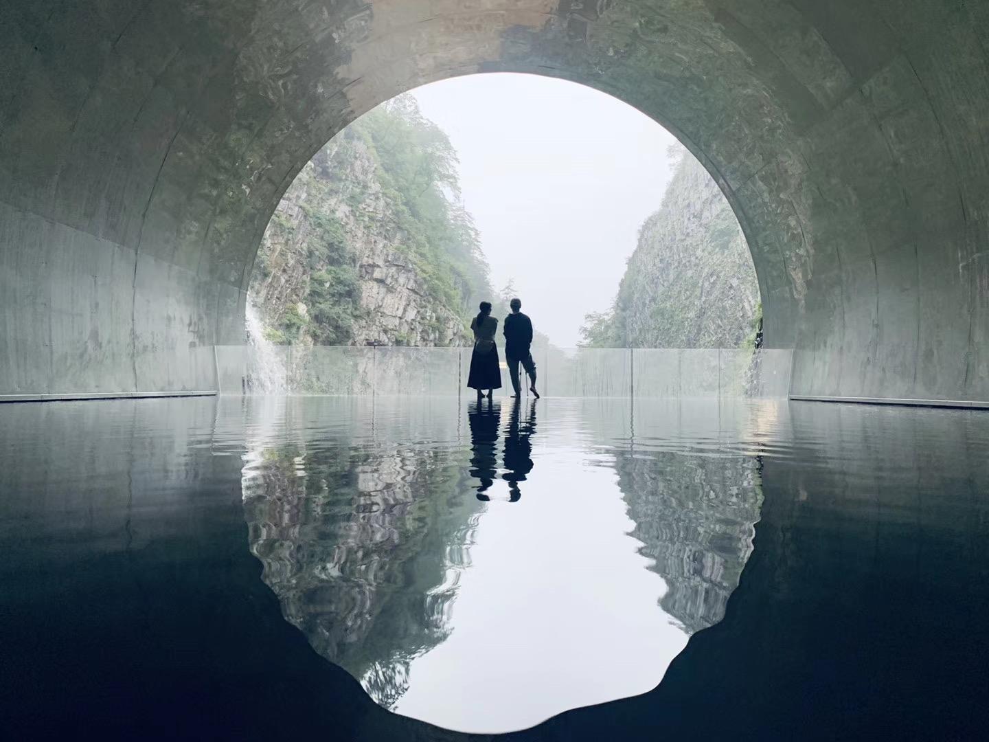MAD马岩松“光之隧道” 脱颖而出，成为最具人气的项目