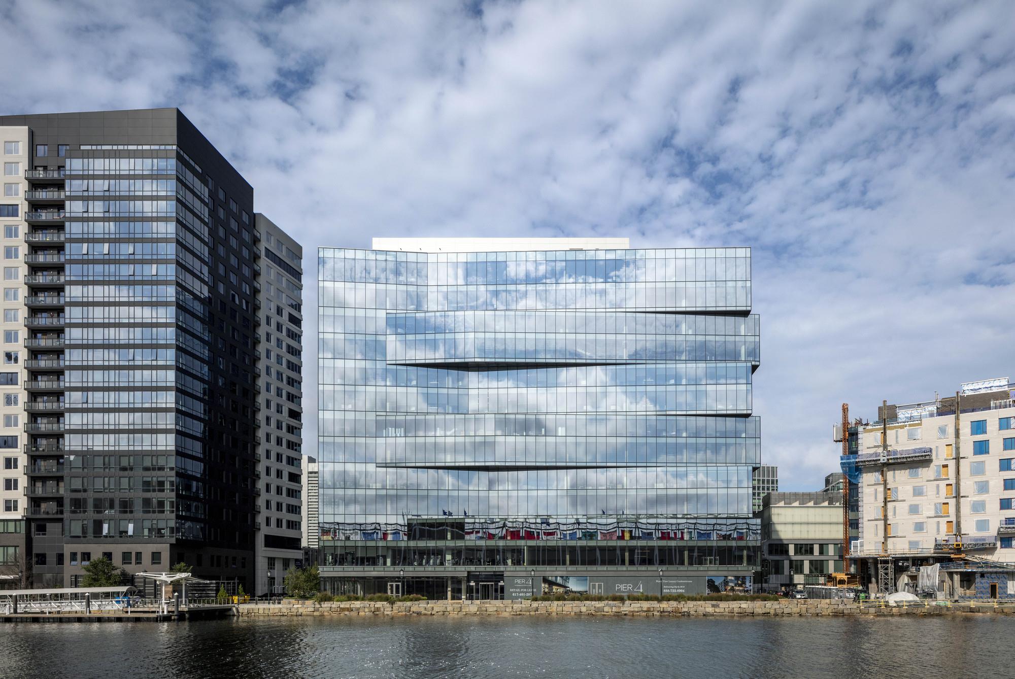 美国·Pier 4办公楼---Elkus Manfredi Architects