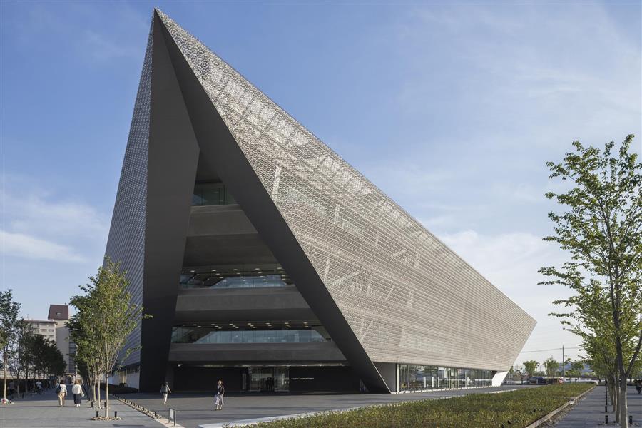 日本·“追大”学术方舟大楼---三菱地所设计