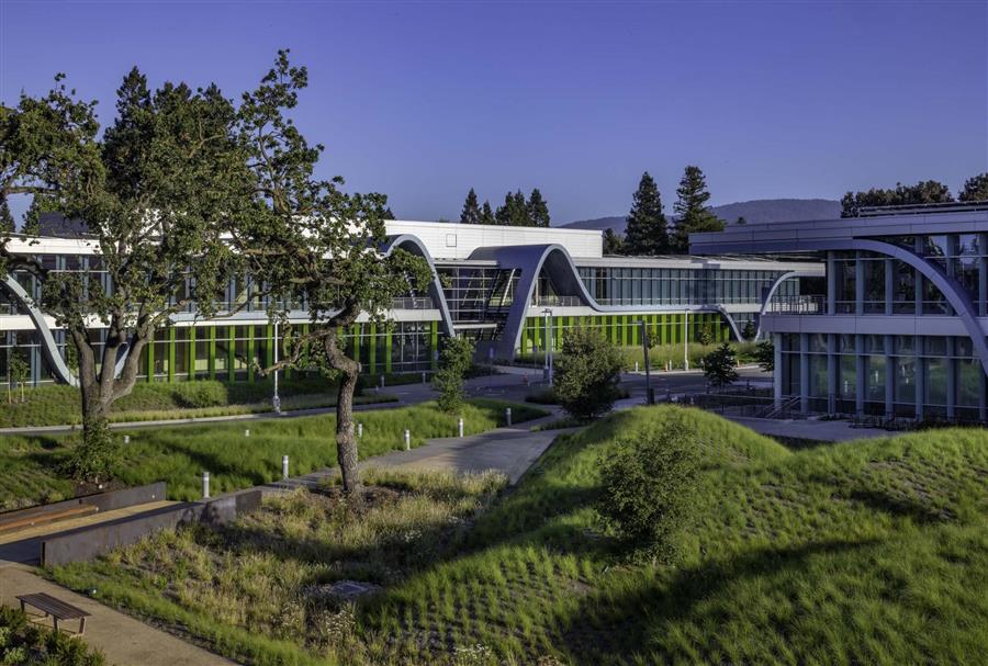 美国·硅谷创新曲线科技园---Form4 Architecture