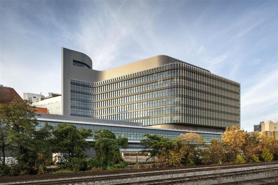 美国·弗吉尼亚大学大学医院扩建工程---Perkins和Will建筑事务所