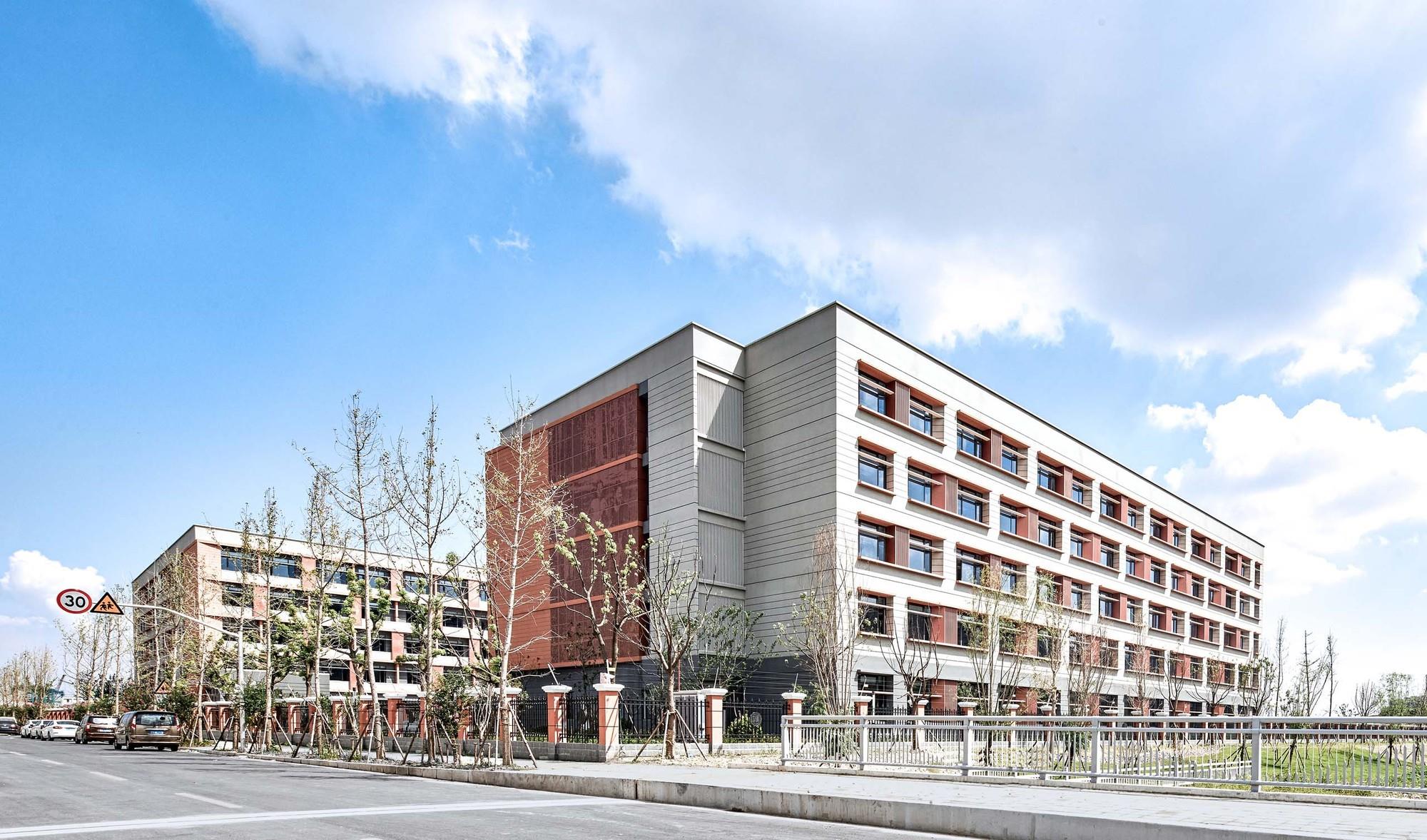上海·复旦大学新江湾第二附属学校---同济大学建筑设计研究院-搜建筑