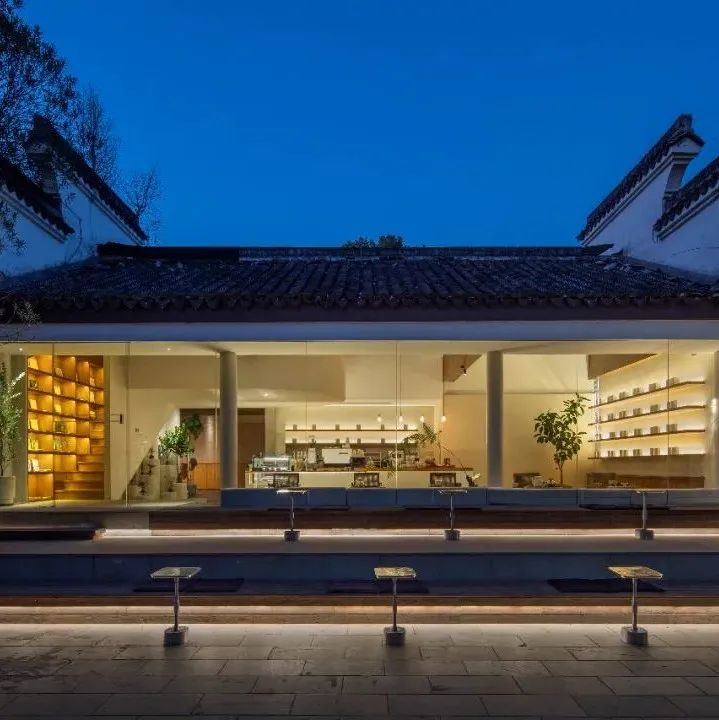 桃花源般新奇 | 一本可翻阅的餐茶空间